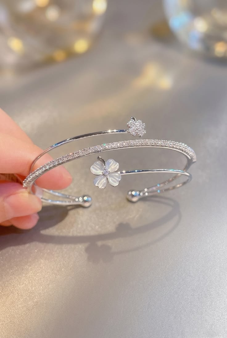 Four Leaf Bracelet